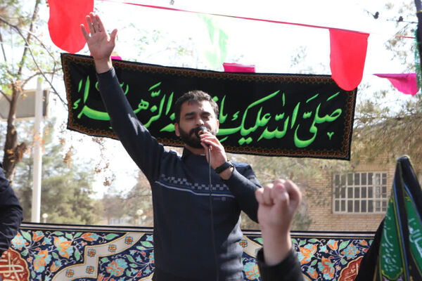 مجتمع مدارس سما کاشان ۱۳ آبان را با یاد شهدا و نام زهرا(س) گرامی داشت