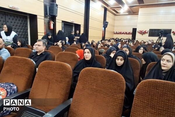 روایت آسمانی فرشتگان میناب در فرهنگسرای امام علی(ع) شهریار