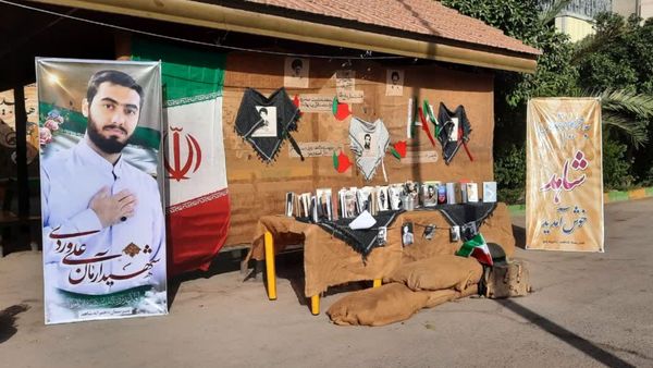 طنین زنگ مهر، ایثار و مقاومت در دبیرستان شاهد طالقانی