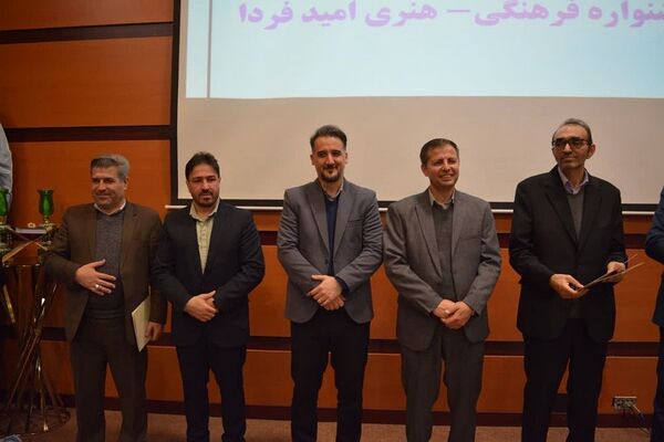 اختتامیه طرح‌ها و برنامه‌های پرورشی بهارستان‌2