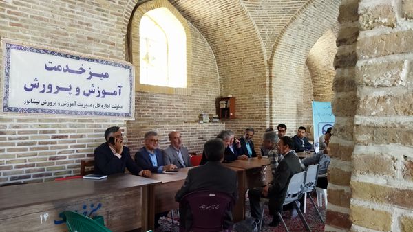 گذری بر میز خدمت اداره آموزش و پرورش نیشابور در نماز جمعه این هفته 