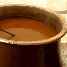 آئین شیرین سمنو پزان در روستای دوازده‌امام 