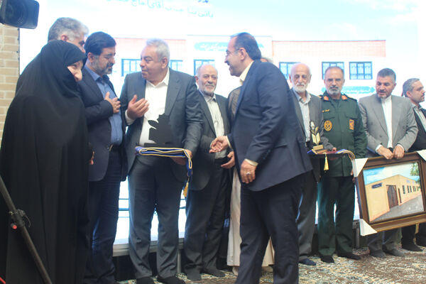 بیست و هفتمین جشنواره خیرین مدرسه ساز قم - 2