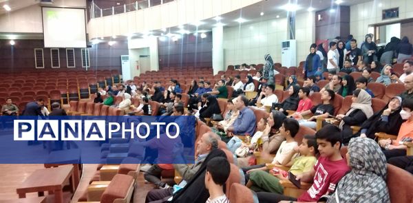 آسمان دبیرستان سرآمد ناصر توسط ستارگان سپهر دبیرستان پر فروغ شد