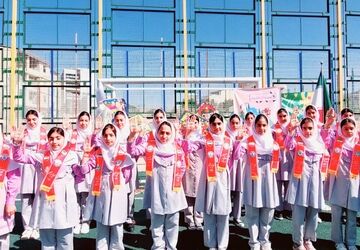 از شادی‌های کودکانه تا هیجان طناب‌کشی در پارک خانواده الیگودرز