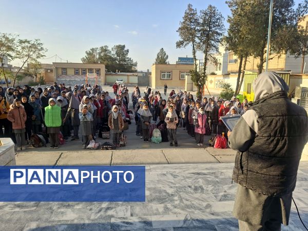 مراسم صبحگاه در شهرستان کاشمر