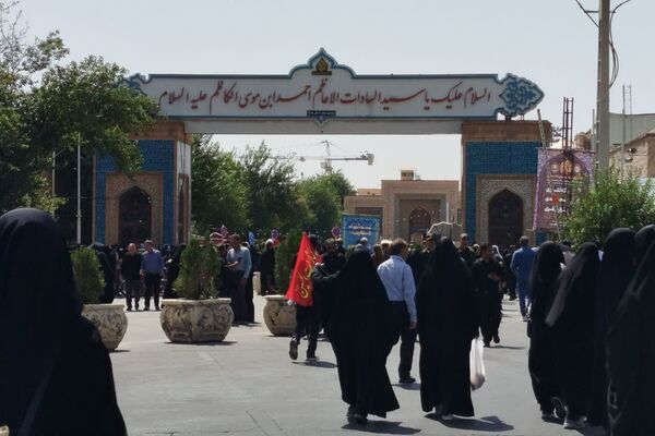 اربعین است و جهان یکسره هیأت شده است