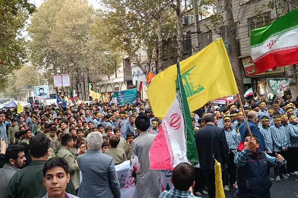  راهپیمایی 13 آبان در شهریار