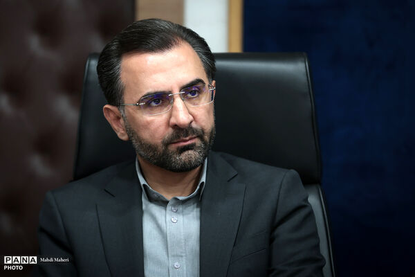 مراسم تکریم  و معارفه قائم‌مقام سازمان دانش‌آموزی