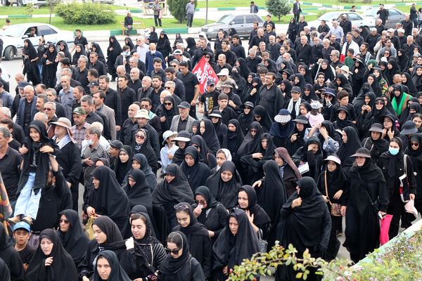 پیاده روی جاماندگان اربعین حسینی در اردبیل (2)