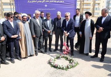 گزارش کلنگ‌زنی مدرسه دوازده کلاسه در تبریز