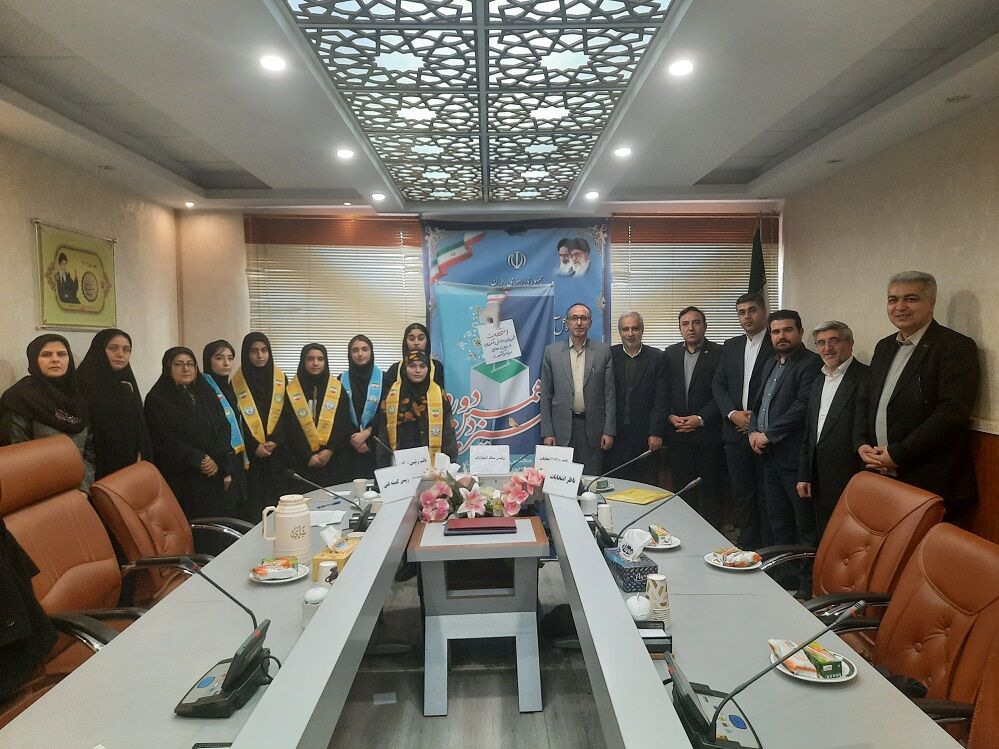 مجلس دانش‌آموزی از بهترین فرصت‌ها جهت تربیت شهروند آگاه، مومن و متعهد است