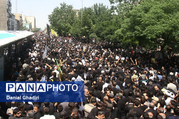 مراسم تشییع پیکر شهدای خدمت در تهران