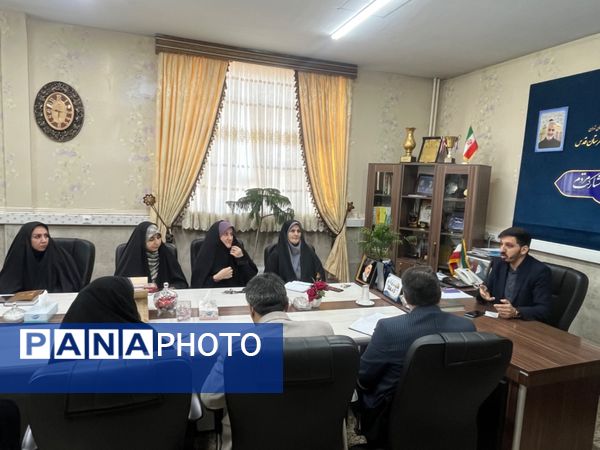 برگزاری جلسه ستاد گرامیداشت دهه فجر 