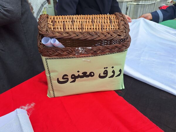 آماده‌سازی فضای مدارس شهرستان برای استقبال از پیکر مطهر شهید گمنام 