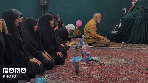 حضور پرشور دختران در جشن میلاد حضرت معصومه(س)