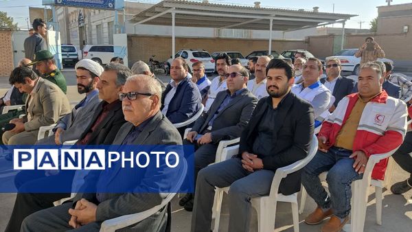 زنگ آغاز هفته پدافند غیرعامل در هنرستان آیت‌الله خامنه‌ای 