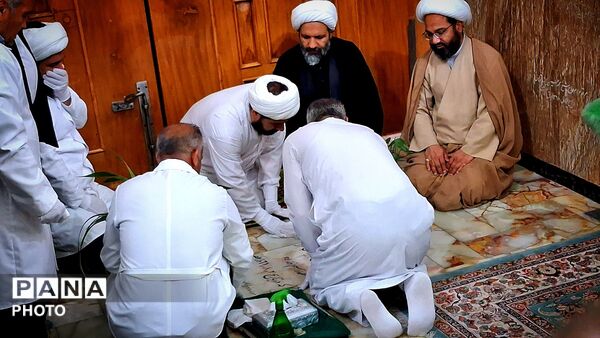 غبارروبی مزار مطهر امامزاده سید مرتضی