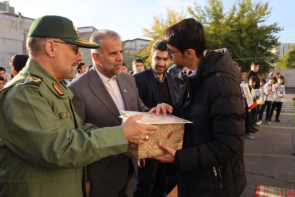 زنگ استکبار ستیزی در آذربایجان غربی