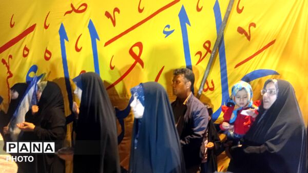 تجلی ایمان در دهه ولایت؛ اجتماع مردمی در قاسم‌آباد مشهد