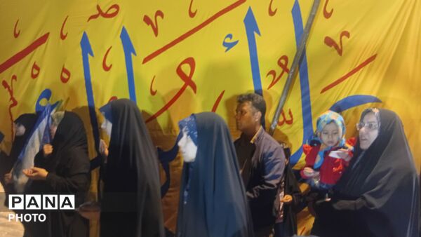 تجلی ایمان در دهه ولایت؛ اجتماع مردمی در قاسم‌آباد مشهد