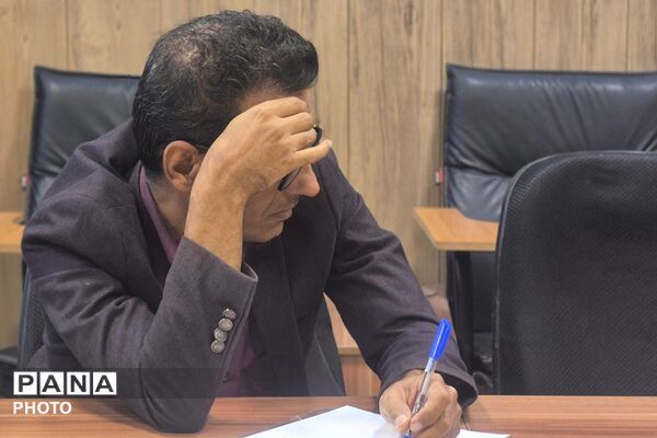 هفته بهداشت روان در بهارستان‌دو؛ از هم‌اندیشی مشاوران تا آموزش پیشگیری از خودکشی