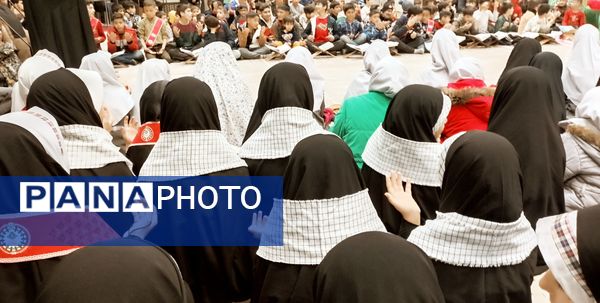 محفل انس با قرآن کریم در نیشابور