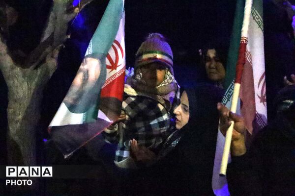 صدای قدم های باران، هنگامه ای متفاوت در مسجد جامع 