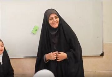«مثل ماه»؛ به‌مناسبت بزرگداشت مقام معلم
