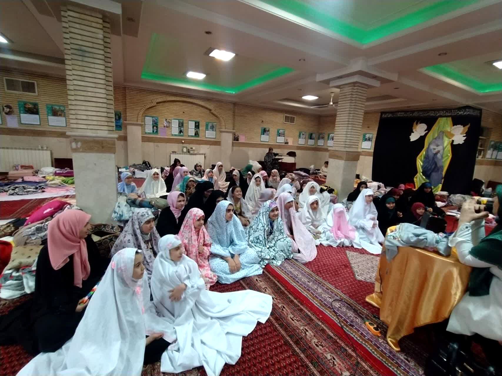 حلقه خودشناسى در اعتکاف مسجدحضرت محمد (ص) برپا شد