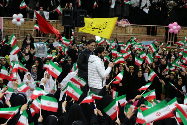همایش دختران حاج قاسم 
