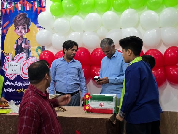 «جشن عاطفه ها» در جاسک 