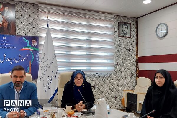 سومین نشست تخصصی راهبران آموزشی- تربیتی معاونت آموزش ابتدایی اداره‌کل آموزش‌وپرورش شهرستانهای تهران در کهریزک 