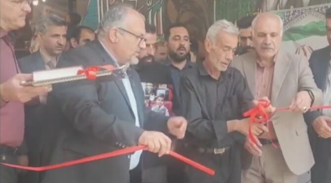 افتتاح زمین چمن مصنوعی در هنرستان انقلاب اسلامی با هدف توسعه فضای ورزشی دانش‌آموزان
