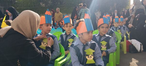 مراسم جشن غنچه‌ها در زنجان