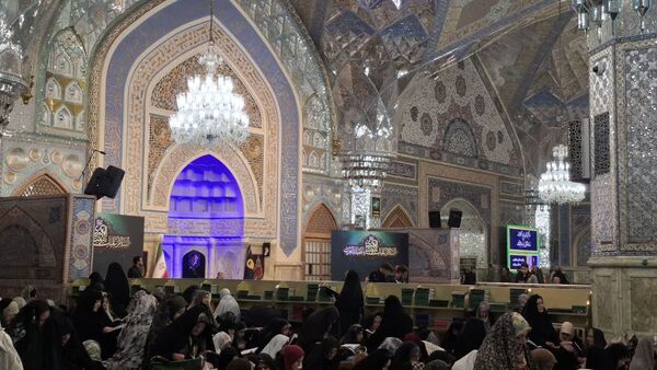 حرم سلطان طوس سیاه‌پوش شد
