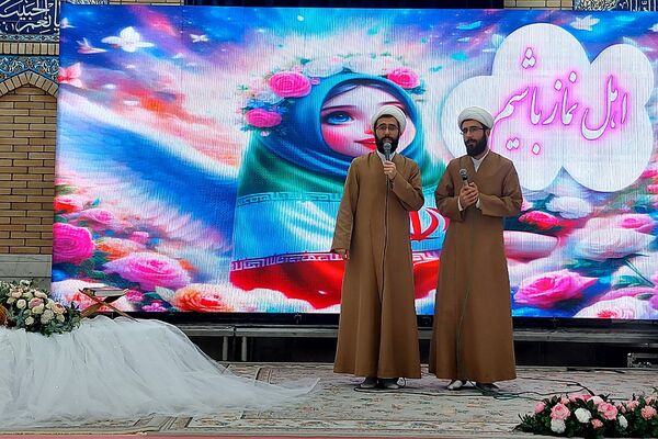 جشن تکلیف دانش‌آموزان دختر منطقه کهریزک 