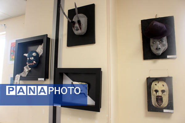 برپایی نمایشگاه هفته مشاغل در هنرستان شهید مهدی هندویان قم