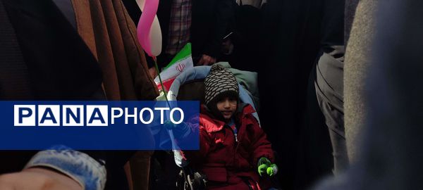 مردم مشهد بار دیگر میهن دوستی خود را به عالمیان نشان دادند