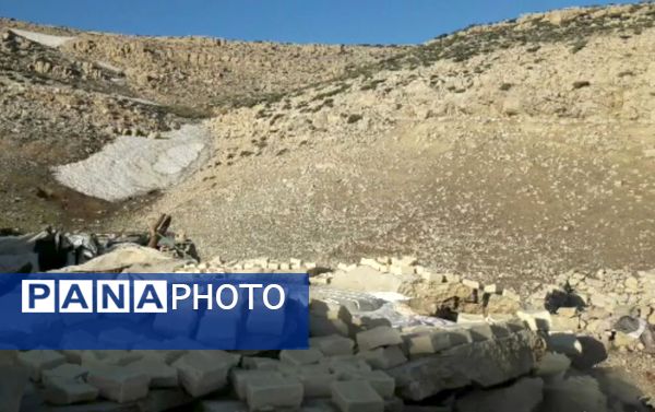  سرزمین عشق در دل سختی‌ها