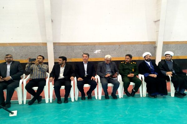 برگزاری جشن روز دختر در سالن کارگر فاروج