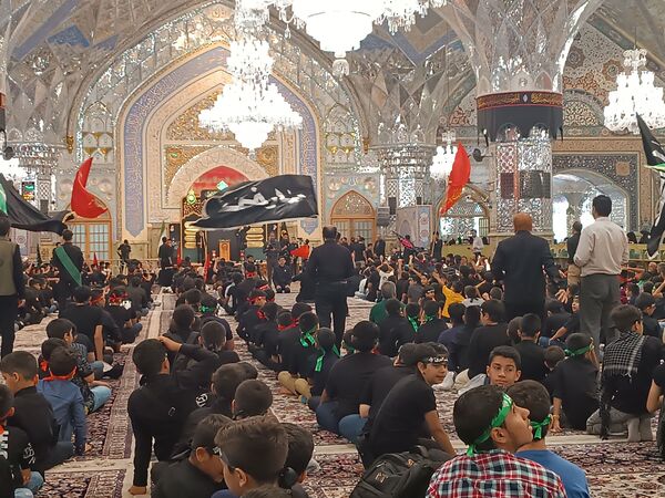 همایش بزرگ احلی من العسل در حرم مطهری رضوی