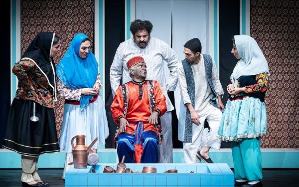 با ساخت سالن‌های تئاتر  در شهرستان‌ها استعدادهای نهفته شکوفا شوند