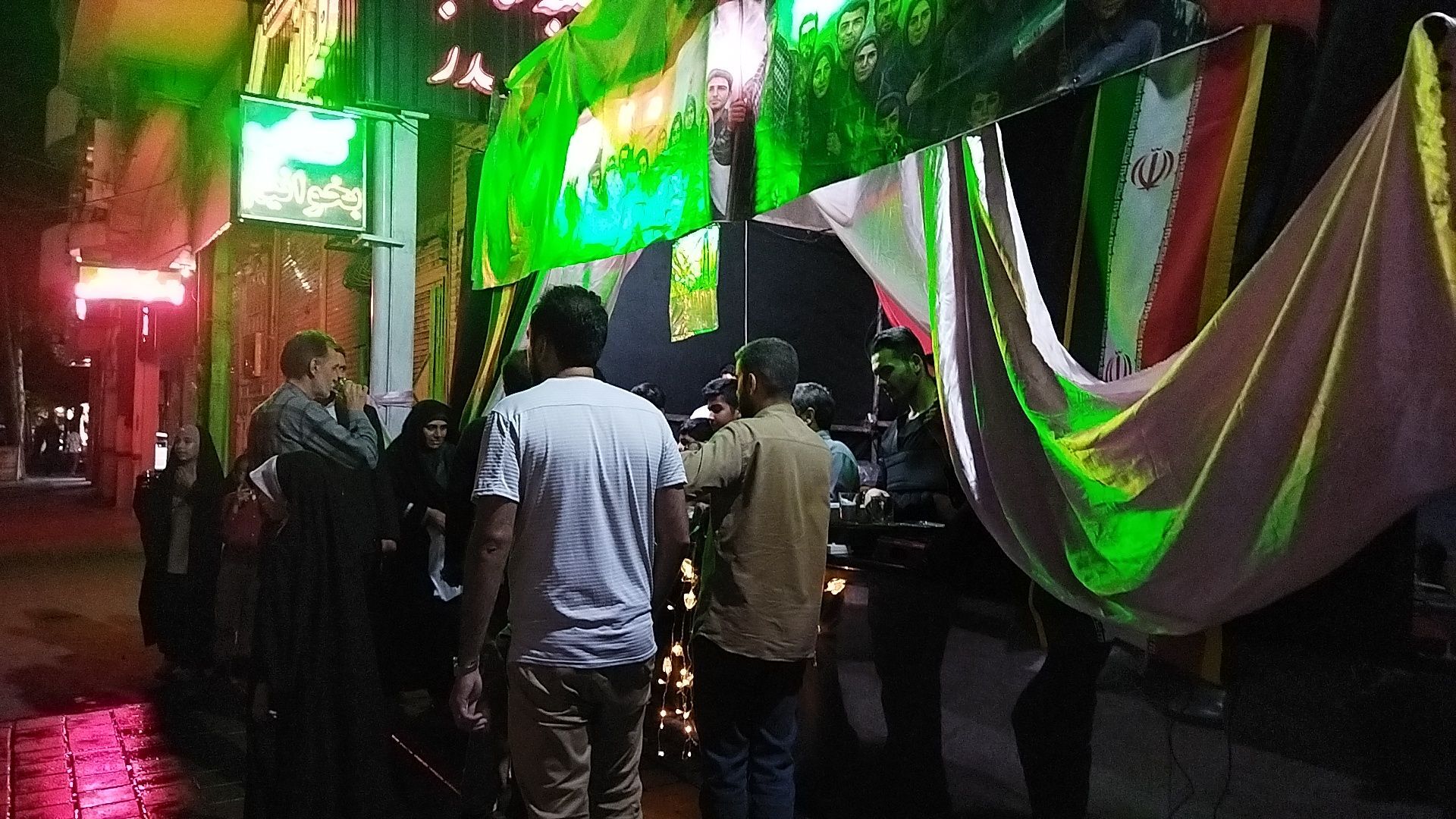 موکب ایران جان در بلوار فضل نیشابور 