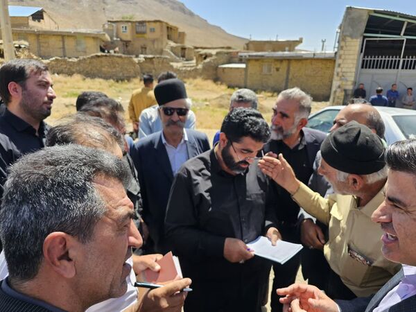 بررسی مسائل بخش لاران با حضور نماینده مجلس انجام شد