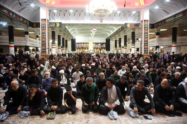 مراسم گرامیداشت شهدای اقتدار و امنیت «فراجا» در حرم حضرت معصومه(س)
