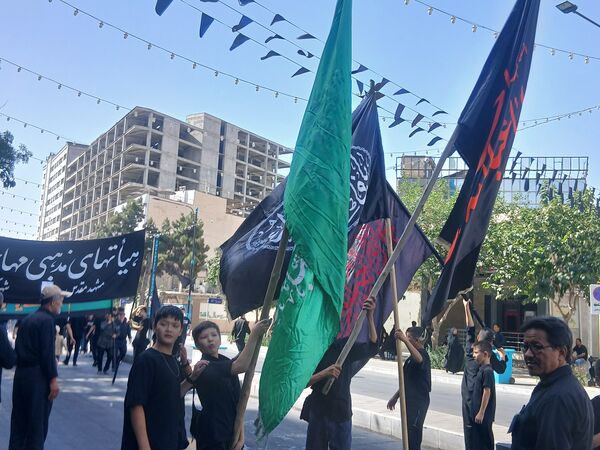 حال و هوای مشهدالرضا در روز عاشورای حسینی