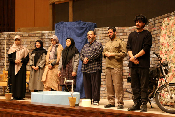 روایت «ماه گرفتگی» در قم