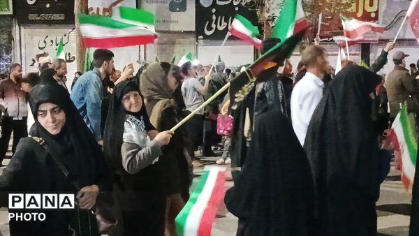 تجمع مردم غیور در مسجد جامع شهرستان نیشابور 