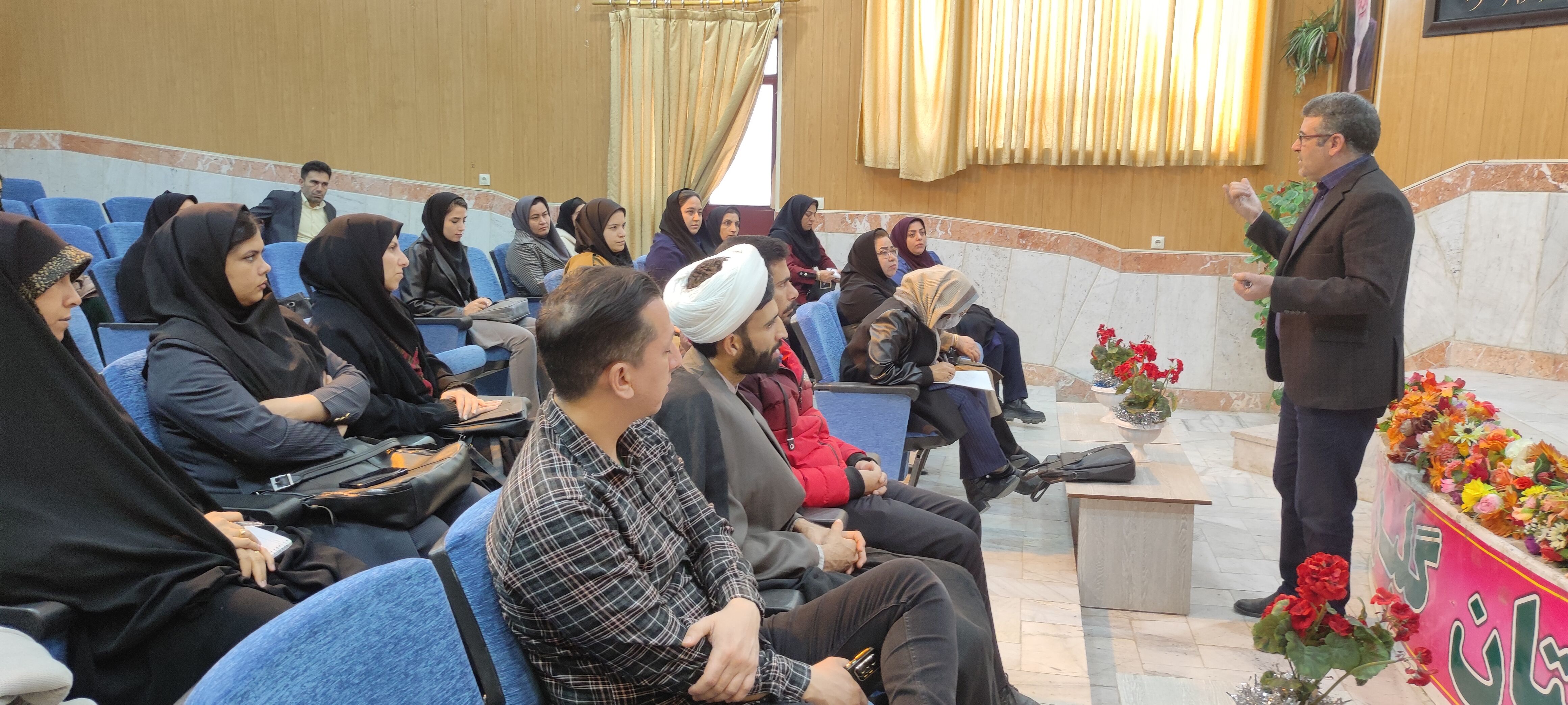 کارگاه آموزشی نماد در شیروان
